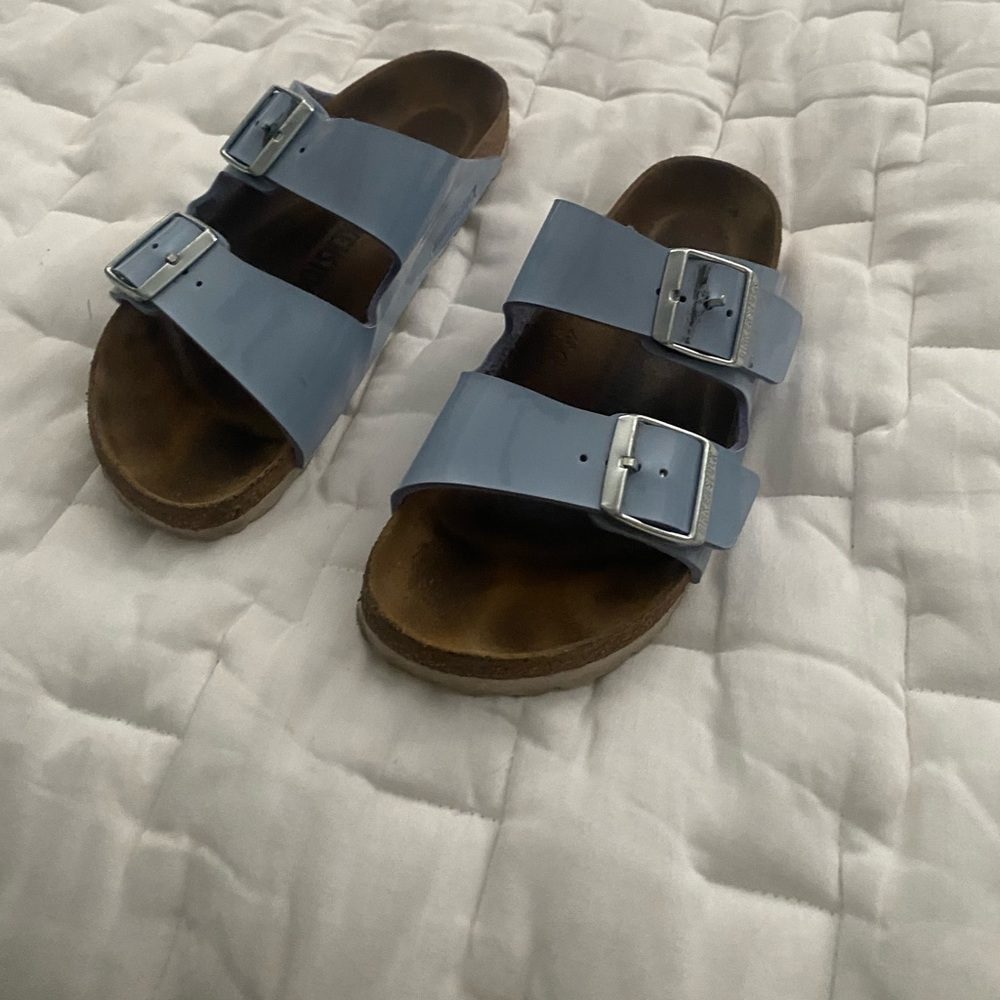 Good condition size 7 - Picture 2 of 3